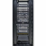 Боковий організатор кабелю з кришкою до шаф CMS MGSE 42U, сірий - Зображення 5