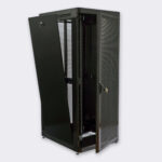 Шафа серверна CMS 42U 800 х 1055 UA-MGSE42810PB з перфорованими дверима для мережевого обладнання - Зображення 2