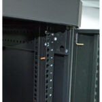 Шафа серверна CMS 45U 610 х 1055 UA-MGSE45610MPB посилена з перфорованими дверима для мережевого обладнання - Зображення 6