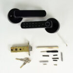 Розумний дверний замок Atis Lock BT-100-T Black з доступом за відбитком пальця і підтримкою Tuya Smart - Зображення 5