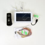 Комплект відеодомофона ATIS AD-770FHD/T-W Kit box (розпродаж 579): відеодомофон 7" з детектором руху і підтримкою Tuya Smart і відеопанель - Зображення 2